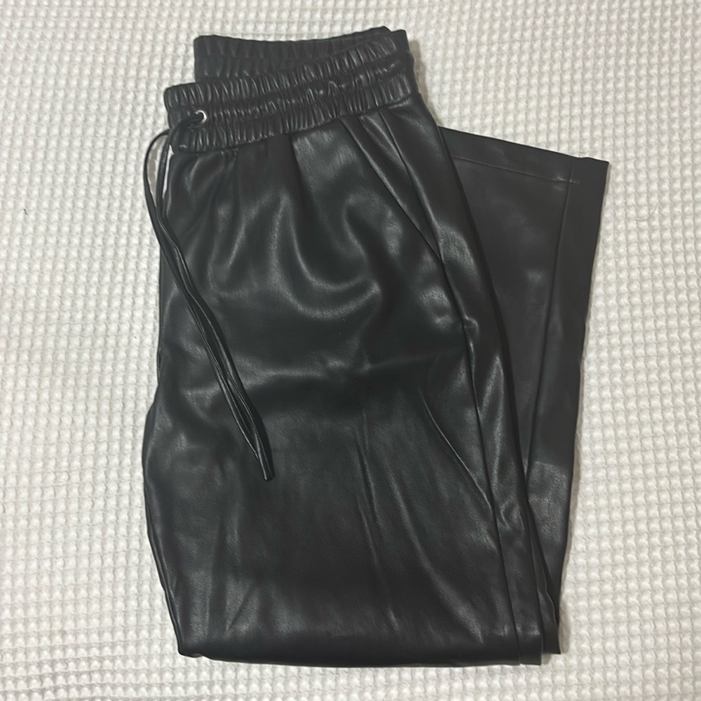 Woman’s Loft Leather Pants